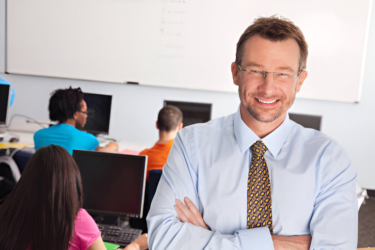 A Practical Guide to Teacher Training on School Management Systems for Nigerian Schools